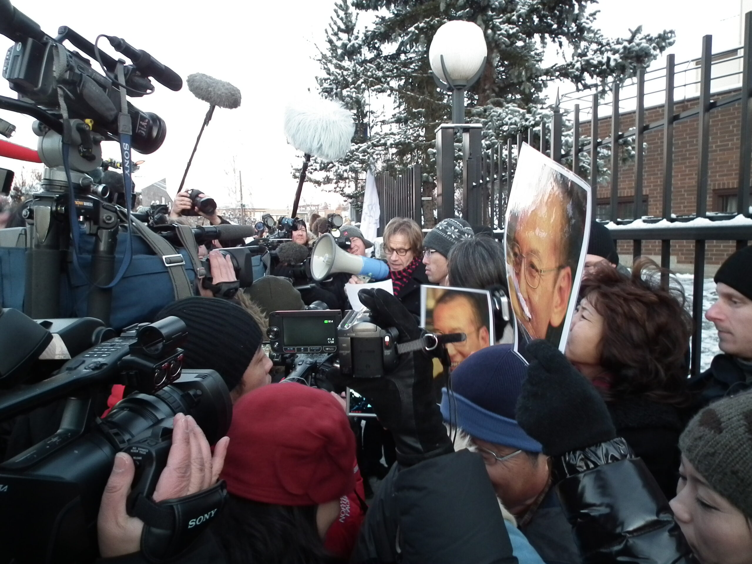 Demonstration in front of the Chinese embassy in Oslo for Liu Xiaobo Dec 9 2010